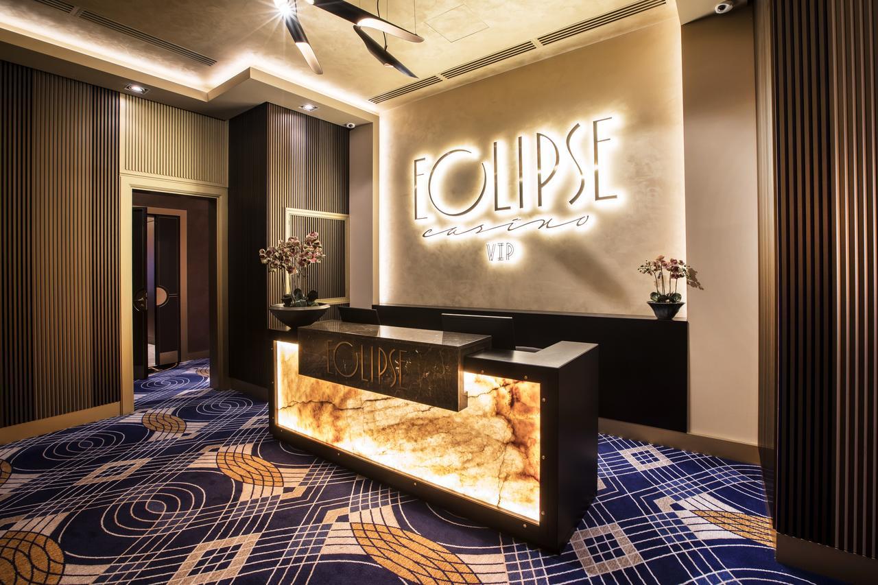 Euphoria Batumi Convention & Casino Hotel Kültér fotó Eclipse