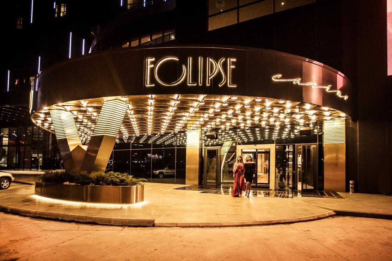 Euphoria Batumi Convention & Casino Hotel Kültér fotó Eclipse