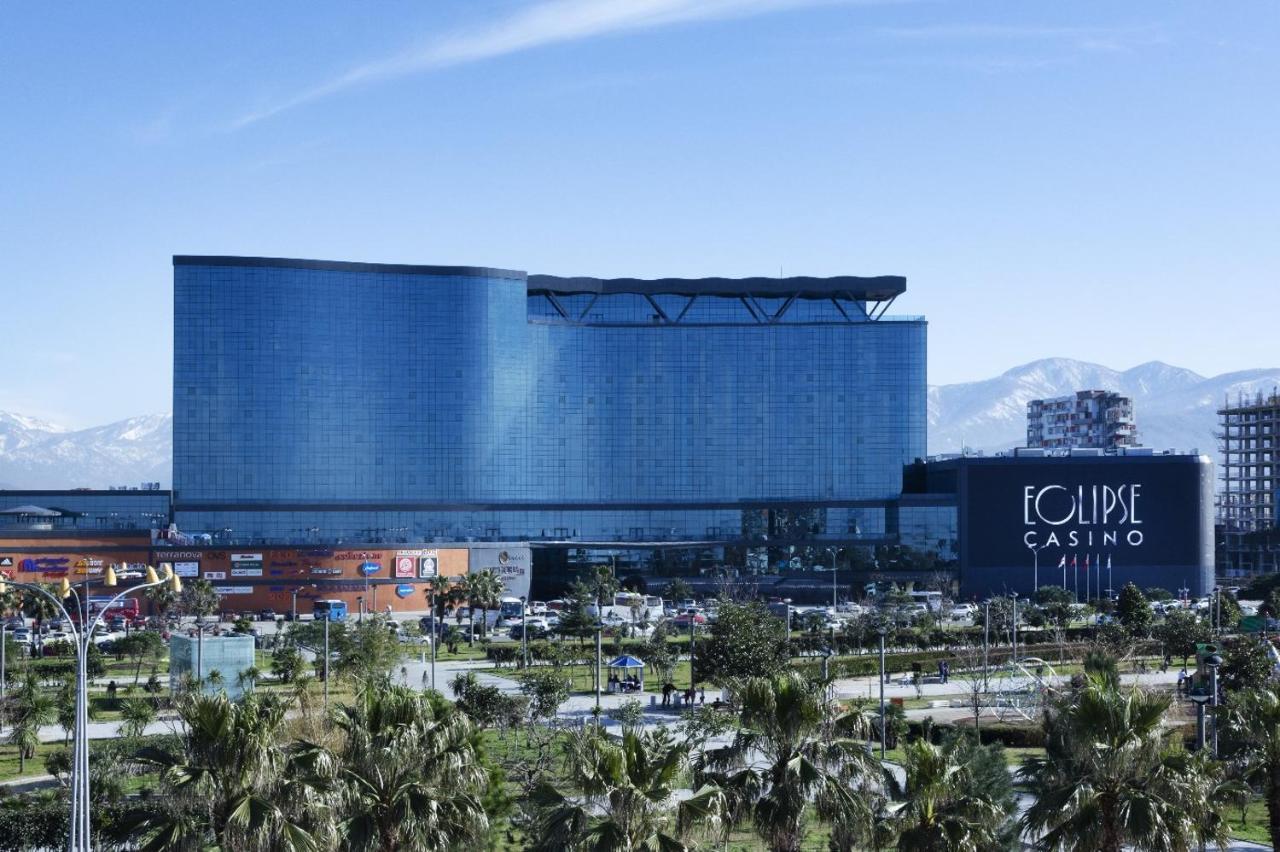 Euphoria Batumi Convention & Casino Hotel Kültér fotó The resort in 2019